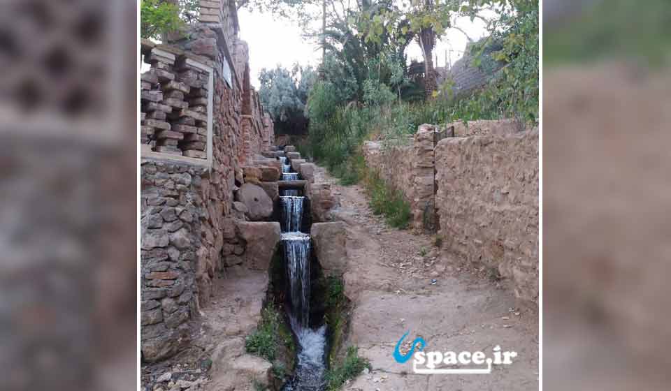 طبیعت زیبا و کوچه باغهای روستای ایراج - خور و بیابانک
